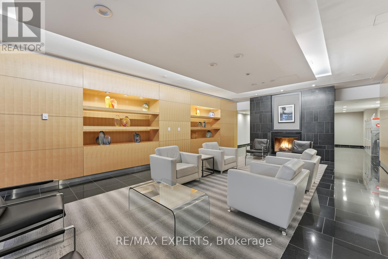 2405 - 55 Bremner Boulevard, Toronto, Ontario  M5J 0A6 - Photo 27 - C12979358