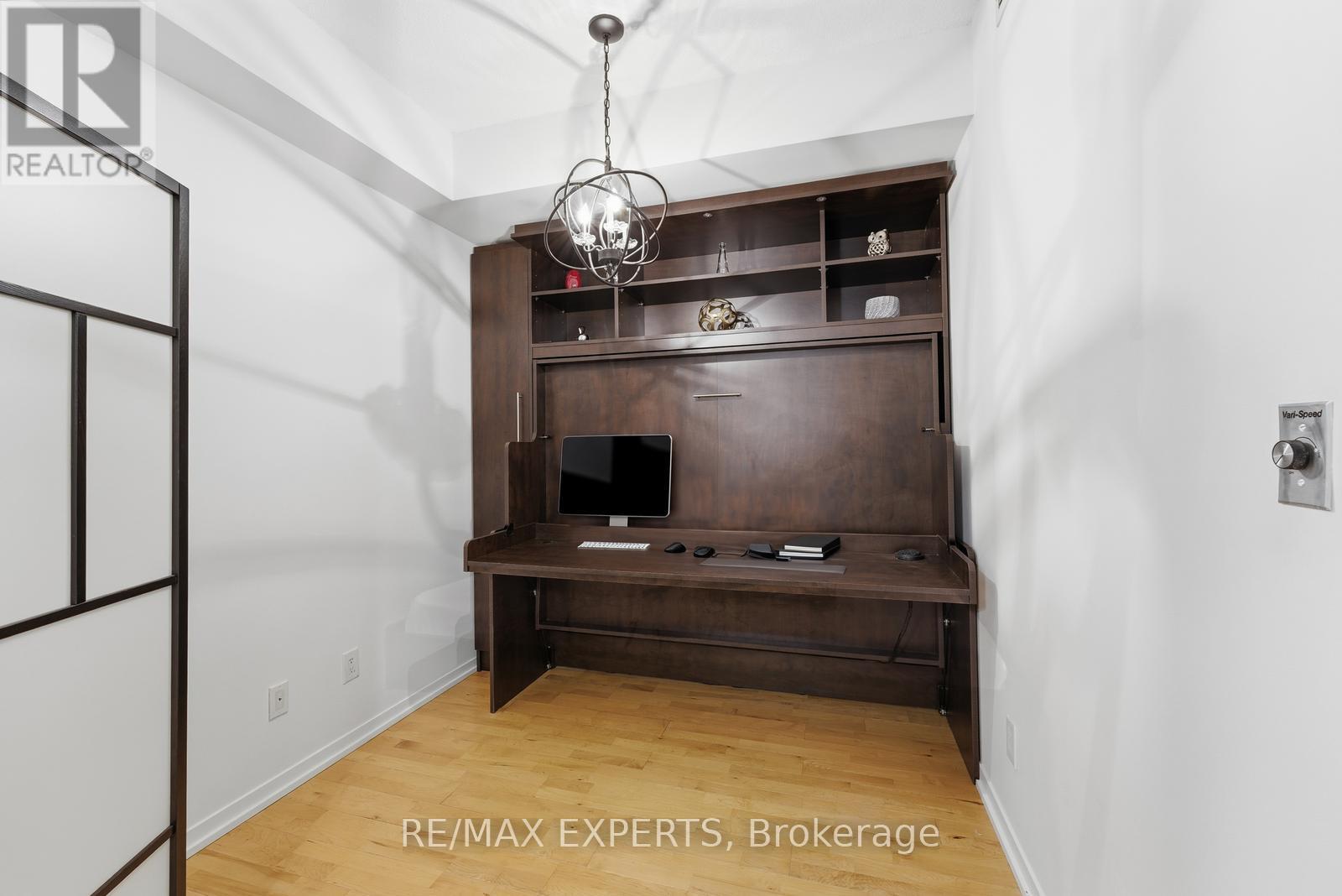 2405 - 55 Bremner Boulevard, Toronto, Ontario  M5J 0A6 - Photo 32 - C12979358