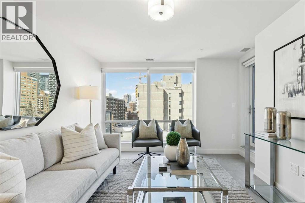 601, 303 13 Avenue SW, Calgary, Alberta  T2R 0Y9 - Photo 1 - A2299168