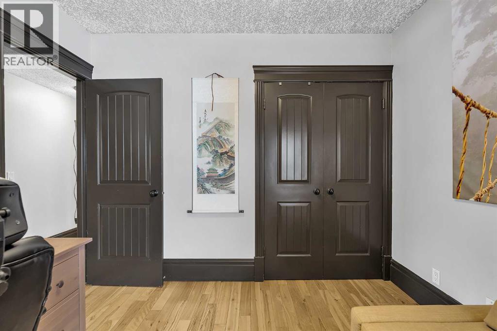 511 Woodpark Crescent SW, Calgary, Alberta  T2W 2S1 - Photo 18 - A2299796