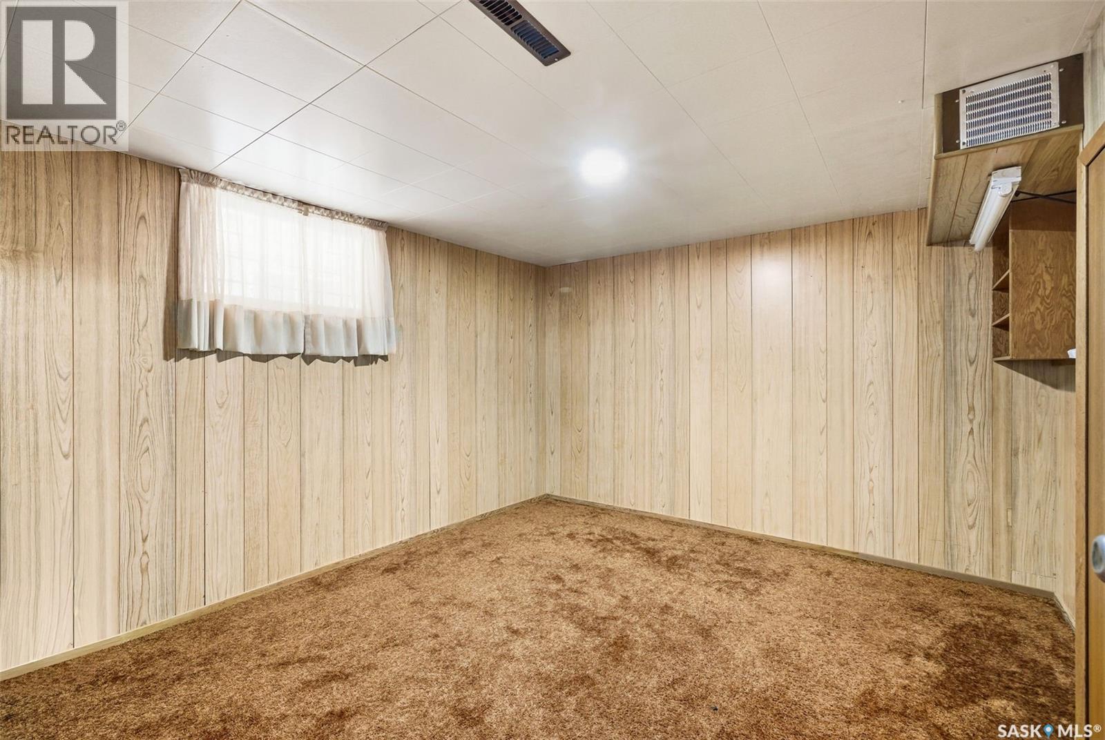 1921 Atkinson Street, Regina, Saskatchewan  S4N 3W6 - Photo 20 - SK032508