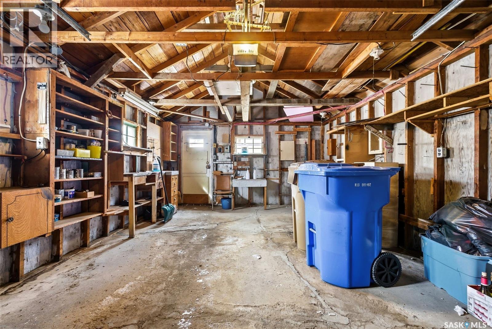 1921 Atkinson Street, Regina, Saskatchewan  S4N 3W6 - Photo 29 - SK032508