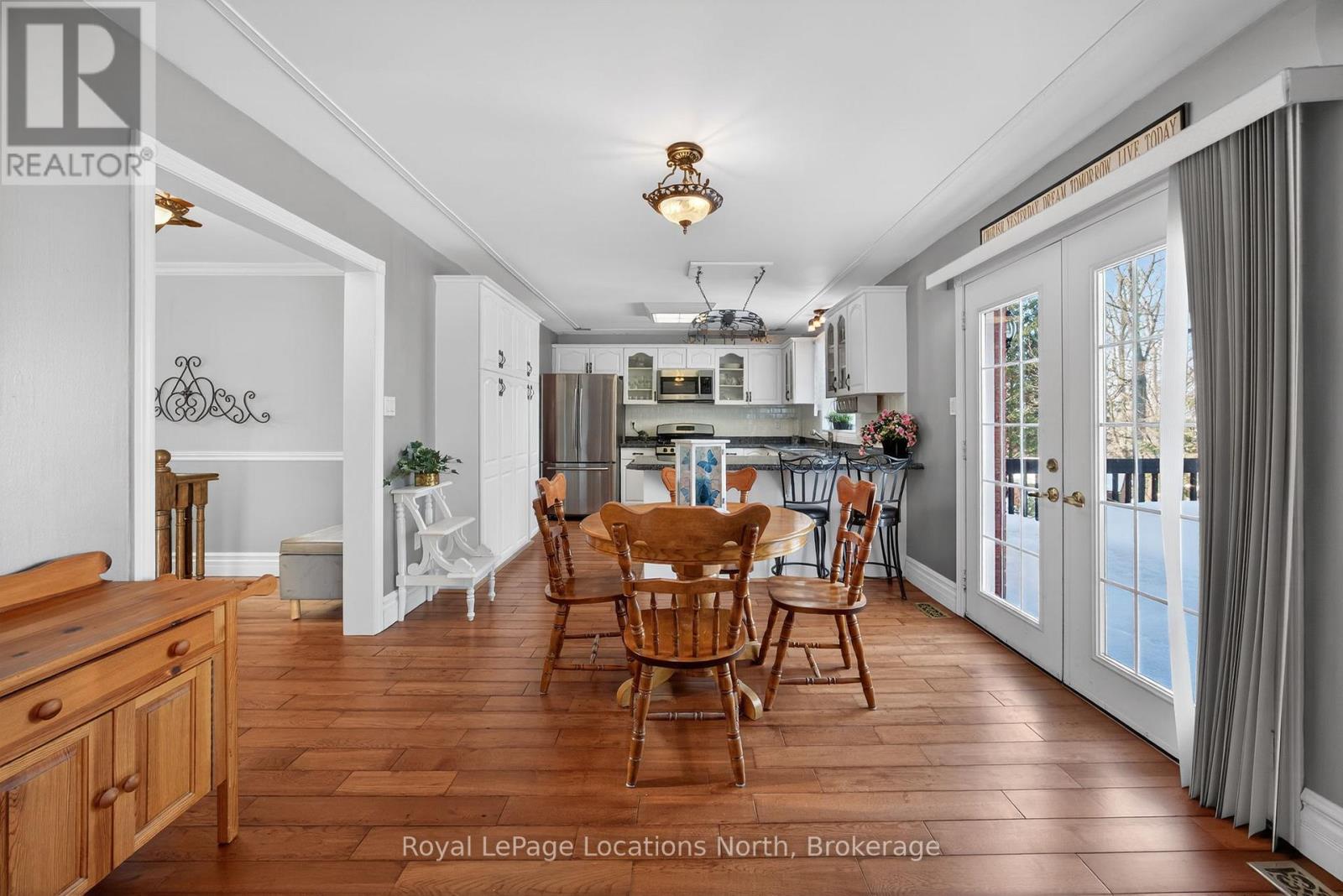 20 Green Mountain Court, Oro-Medonte, Ontario  L0L 2L0 - Photo 24 - S12800414