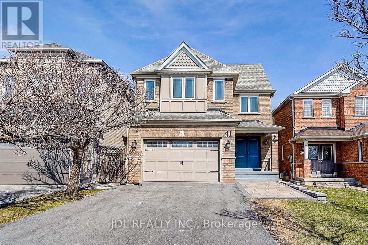 41 EMMITT ROAD W, Vaughan, Ontario