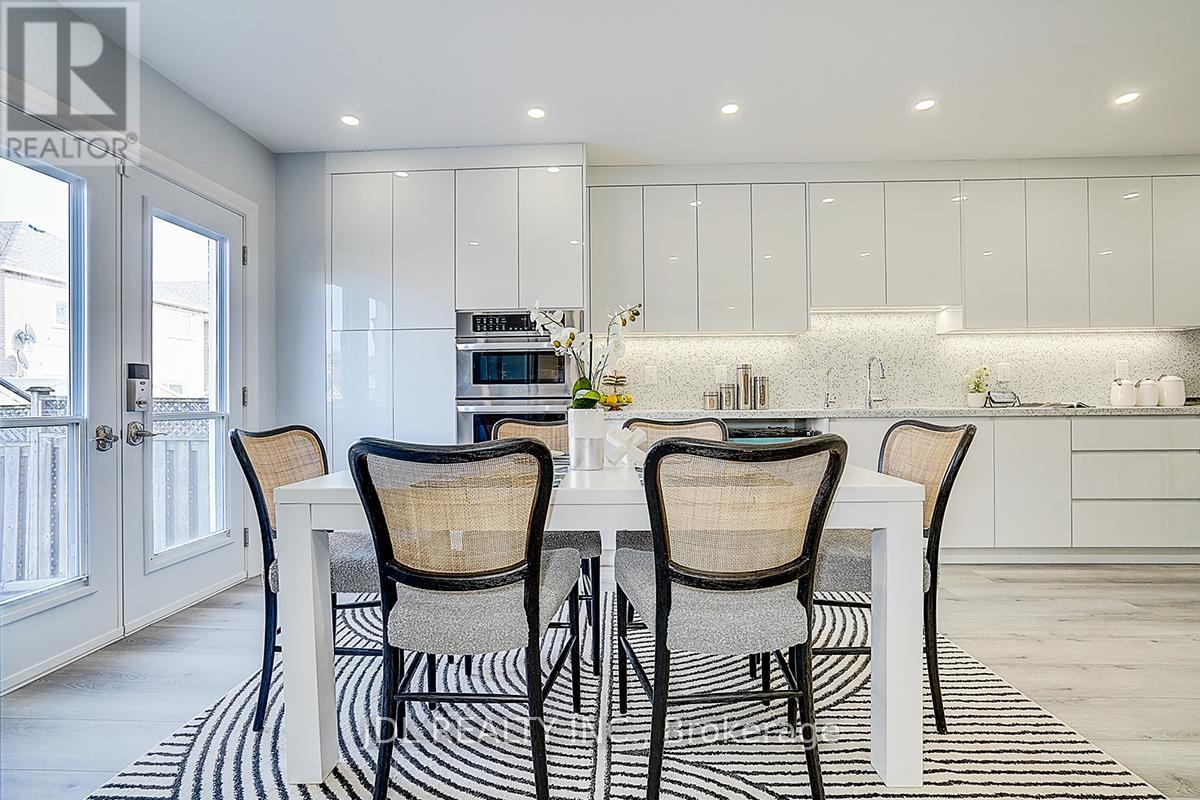 41 Emmitt Road W, Vaughan, Ontario  L6A 3V8 - Photo 23 - N12979308