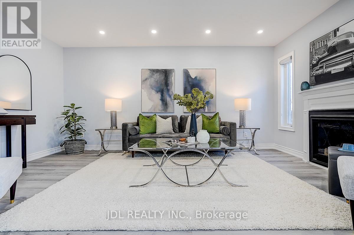 41 Emmitt Road W, Vaughan, Ontario  L6A 3V8 - Photo 24 - N12979308