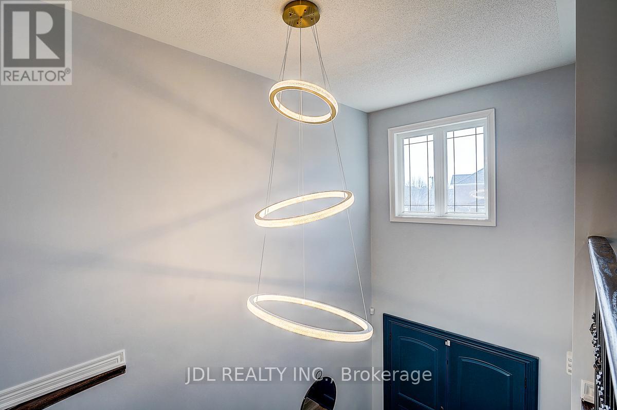 41 Emmitt Road W, Vaughan, Ontario  L6A 3V8 - Photo 31 - N12979308