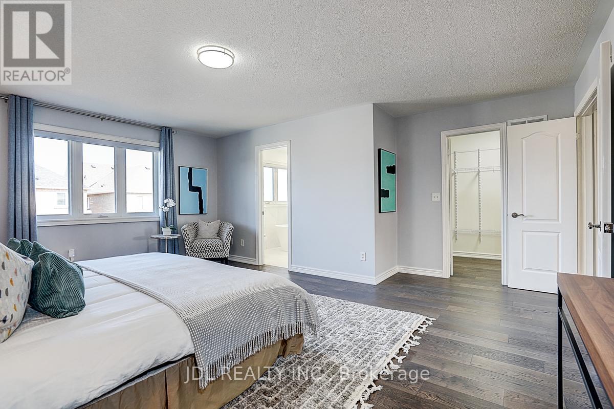 41 Emmitt Road W, Vaughan, Ontario  L6A 3V8 - Photo 36 - N12979308