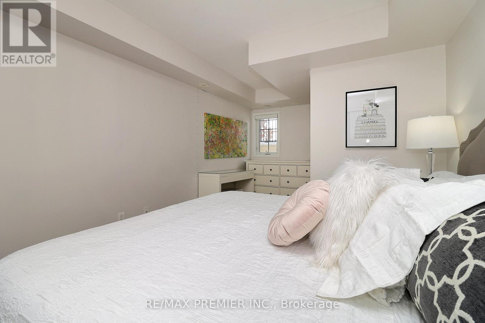 C14 - 26 Bruce Street, Vaughan, Ontario  L4L 0H4 - Photo 23 - N12979330