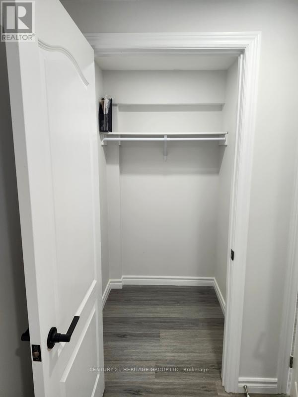 54 Gail Parks Crescent, Newmarket, Ontario  L3X 3B9 - Photo 14 - N12979342