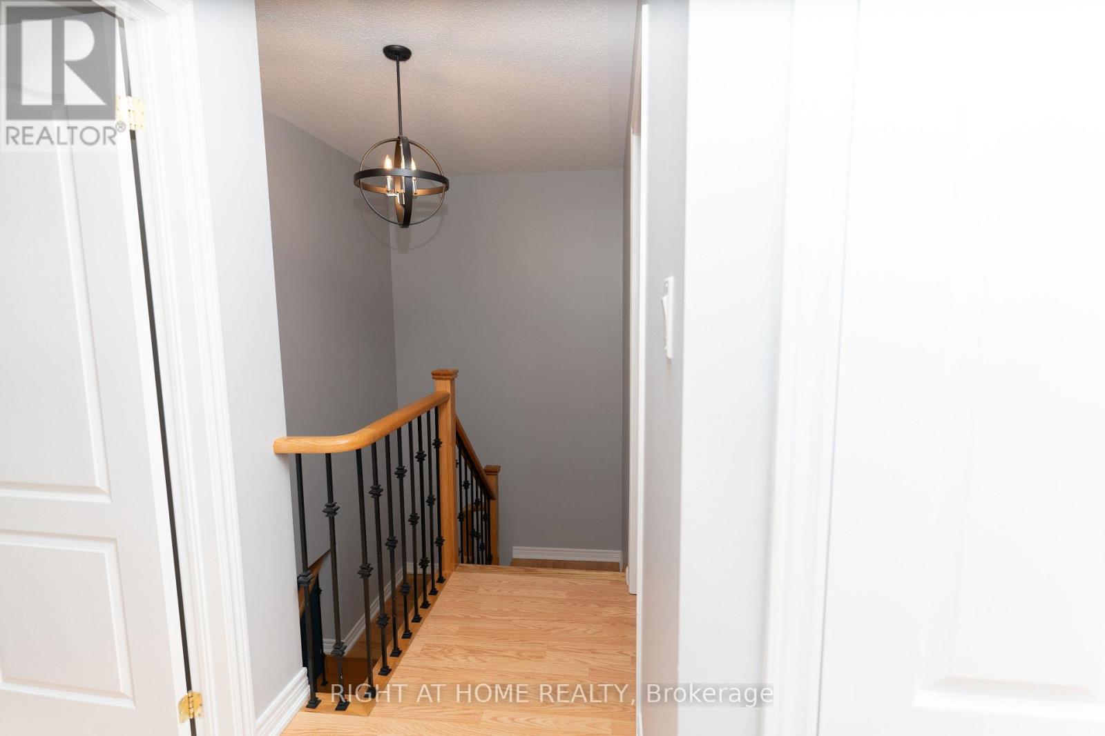 58 Capera Drive, Vaughan, Ontario  L4H 3L3 - Photo 11 - N12979350