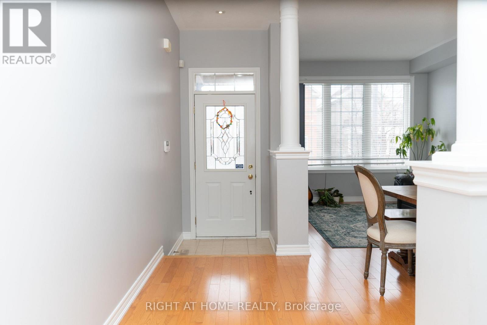 58 Capera Drive, Vaughan, Ontario  L4H 3L3 - Photo 2 - N12979350