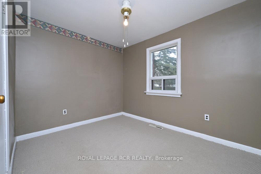 36 Maple Lane, New Tecumseth, Ontario  L9R 1L2 - Photo 19 - N12979356