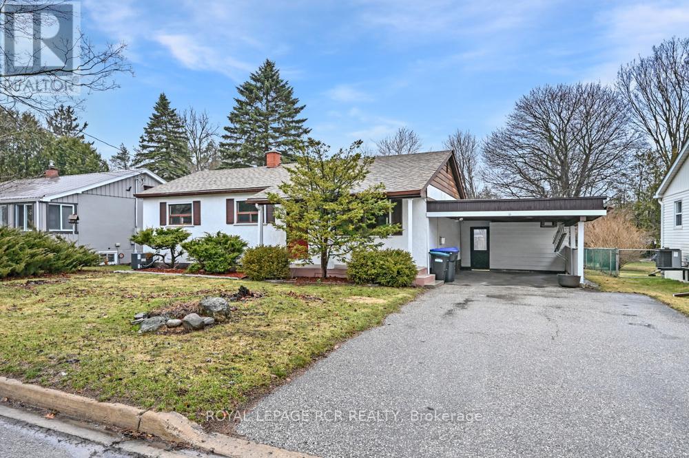 36 Maple Lane, New Tecumseth, Ontario  L9R 1L2 - Photo 2 - N12979356