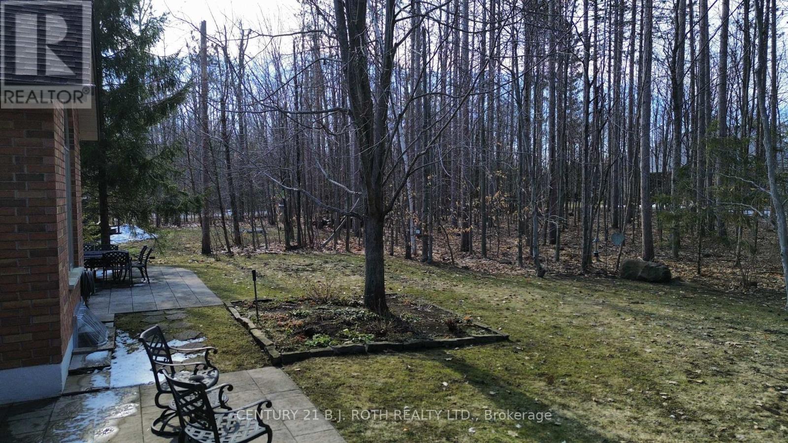 6 Lloyd Cook Drive E, Springwater, Ontario  L4M 4S4 - Photo 41 - S12979256