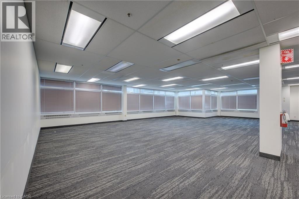 575 Riverbend Drive, Kitchener, Ontario N2K 3S3 - Photo 24 - 40818902