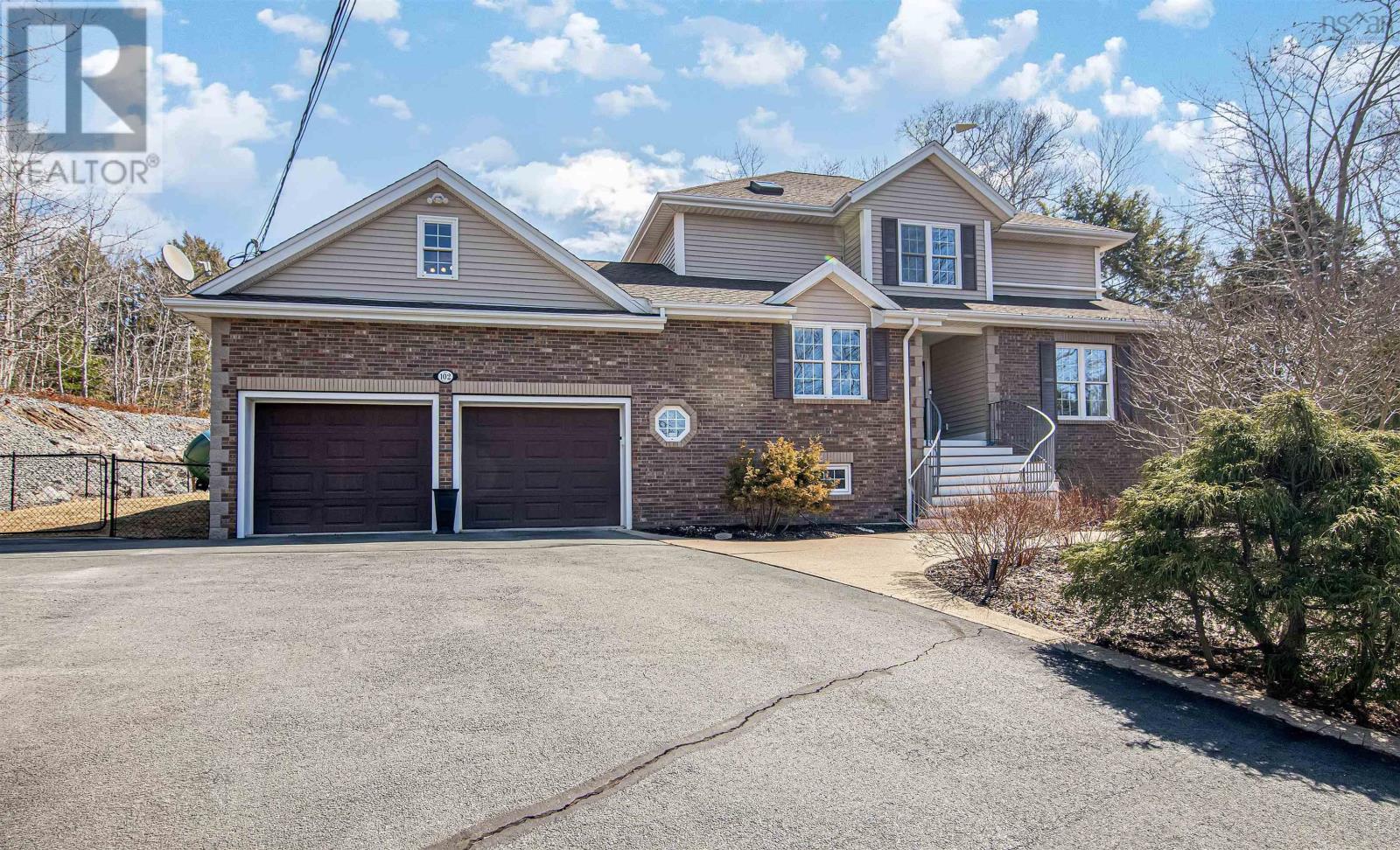 102 Ingram Drive, Fall River, Nova Scotia