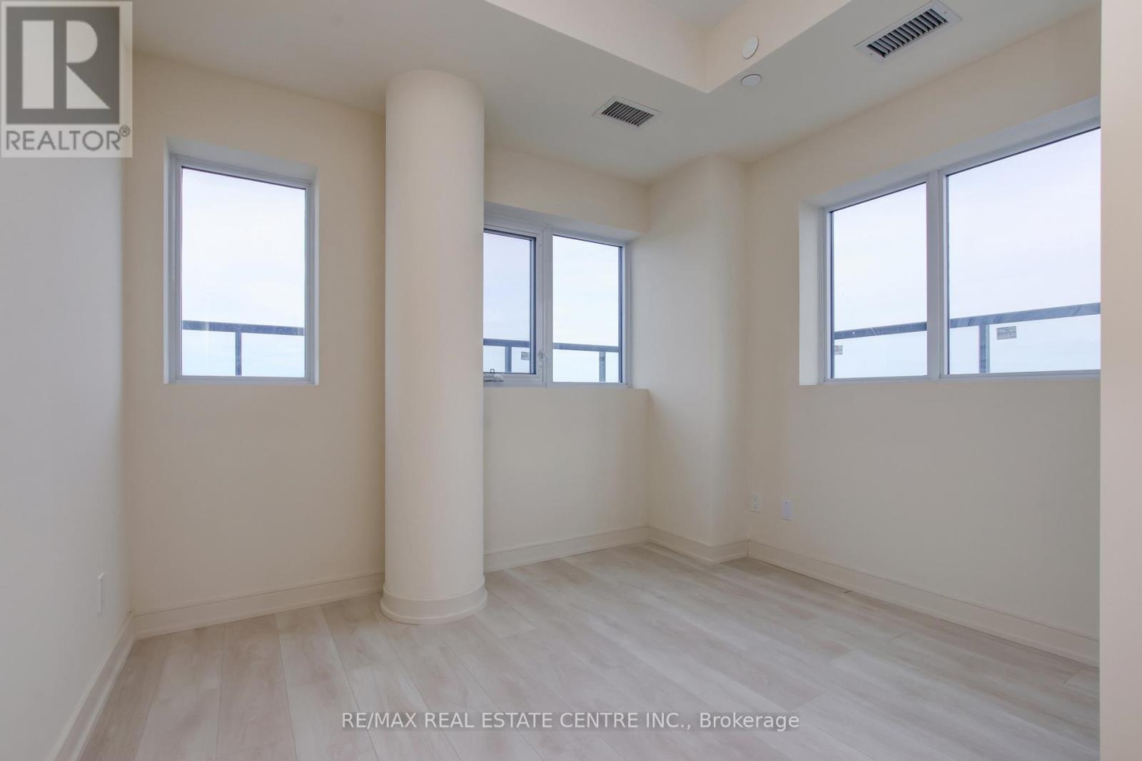 1602 - 8010 Derry Road, Milton, Ontario  L5T 9N3 - Photo 35 - W12979252