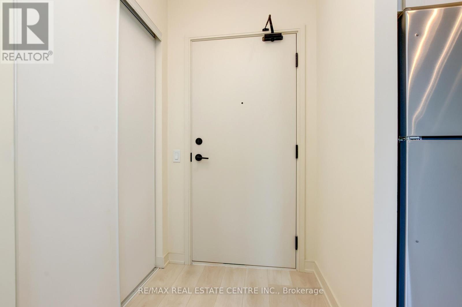 1602 - 8010 Derry Road, Milton, Ontario  L5T 9N3 - Photo 7 - W12979252