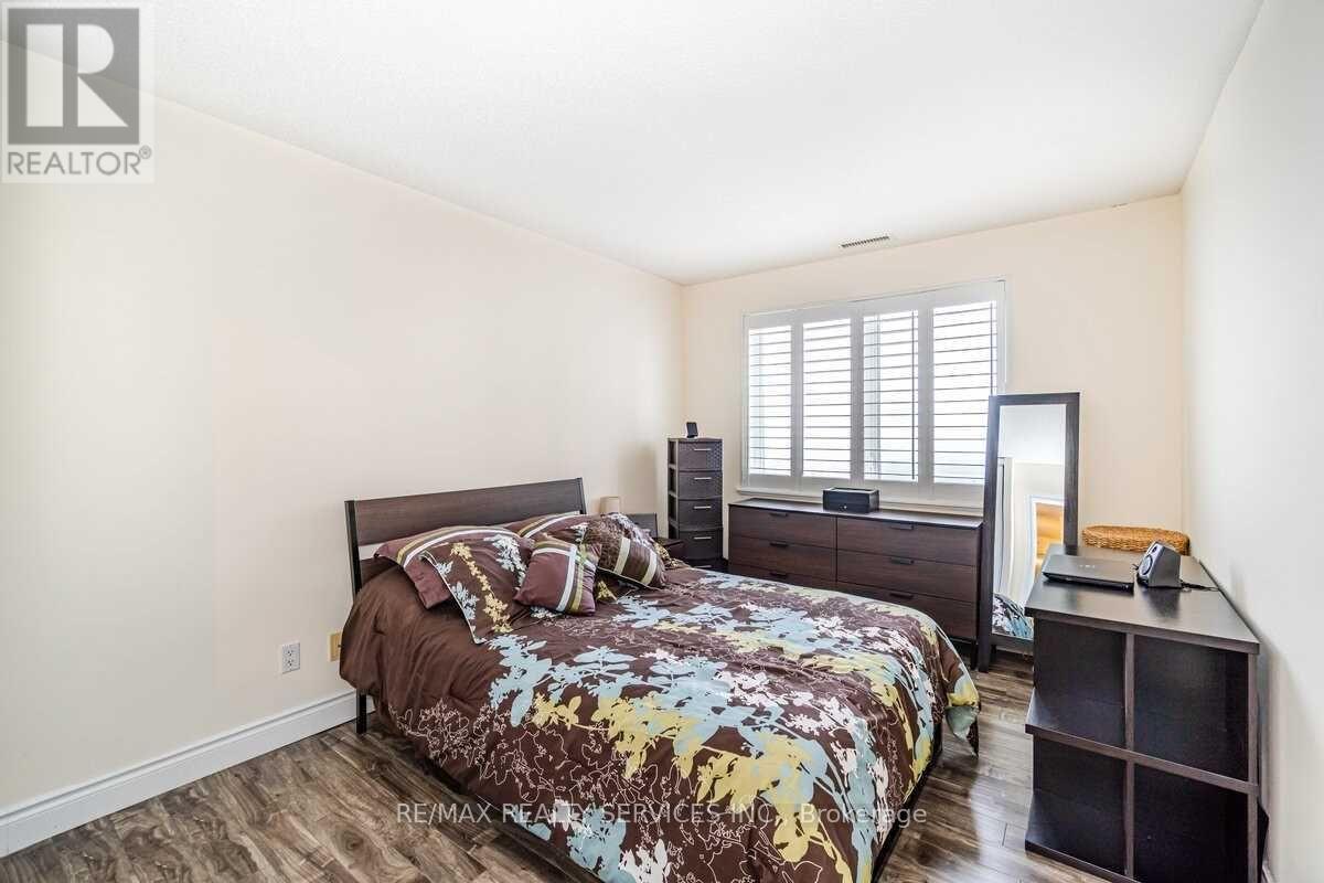 508 - 10 Dayspring Circle, Brampton, Ontario  L6P 1B9 - Photo 12 - W12979270