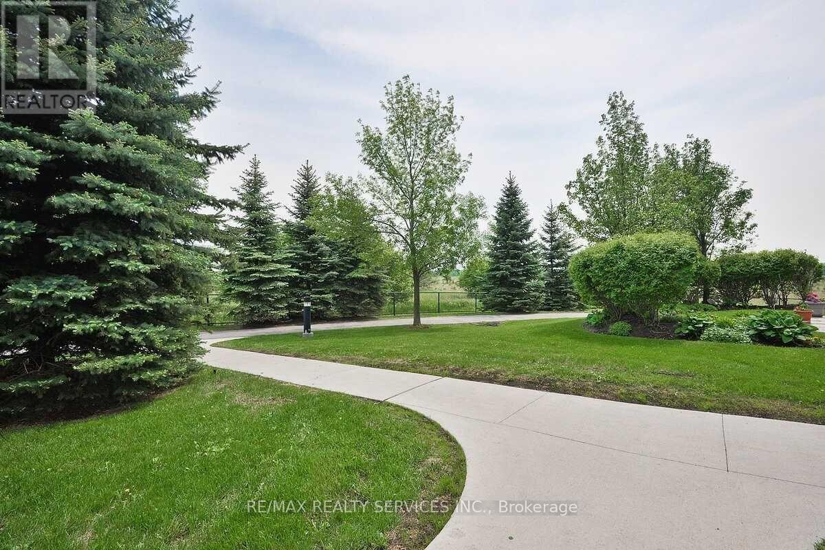 508 - 10 Dayspring Circle, Brampton, Ontario  L6P 1B9 - Photo 18 - W12979270