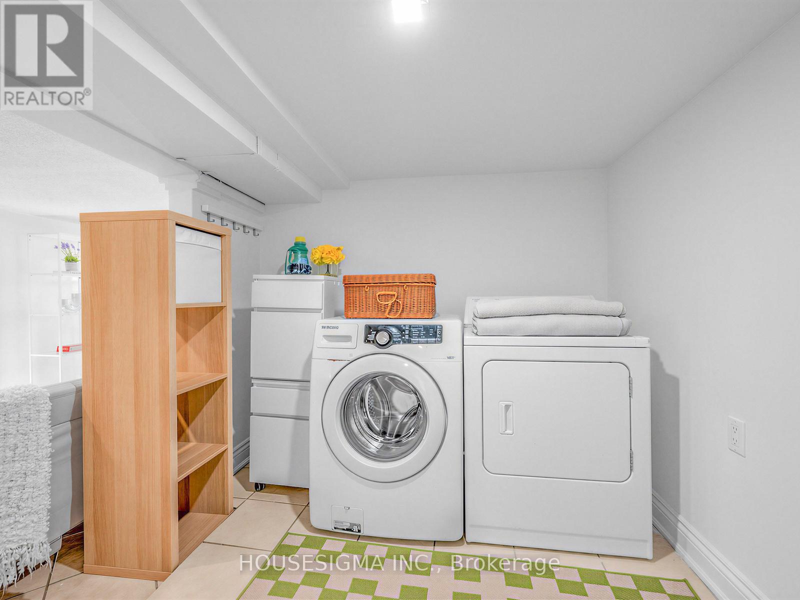 75 Henrietta Street, Toronto, Ontario  M6N 1S5 - Photo 19 - W12979312