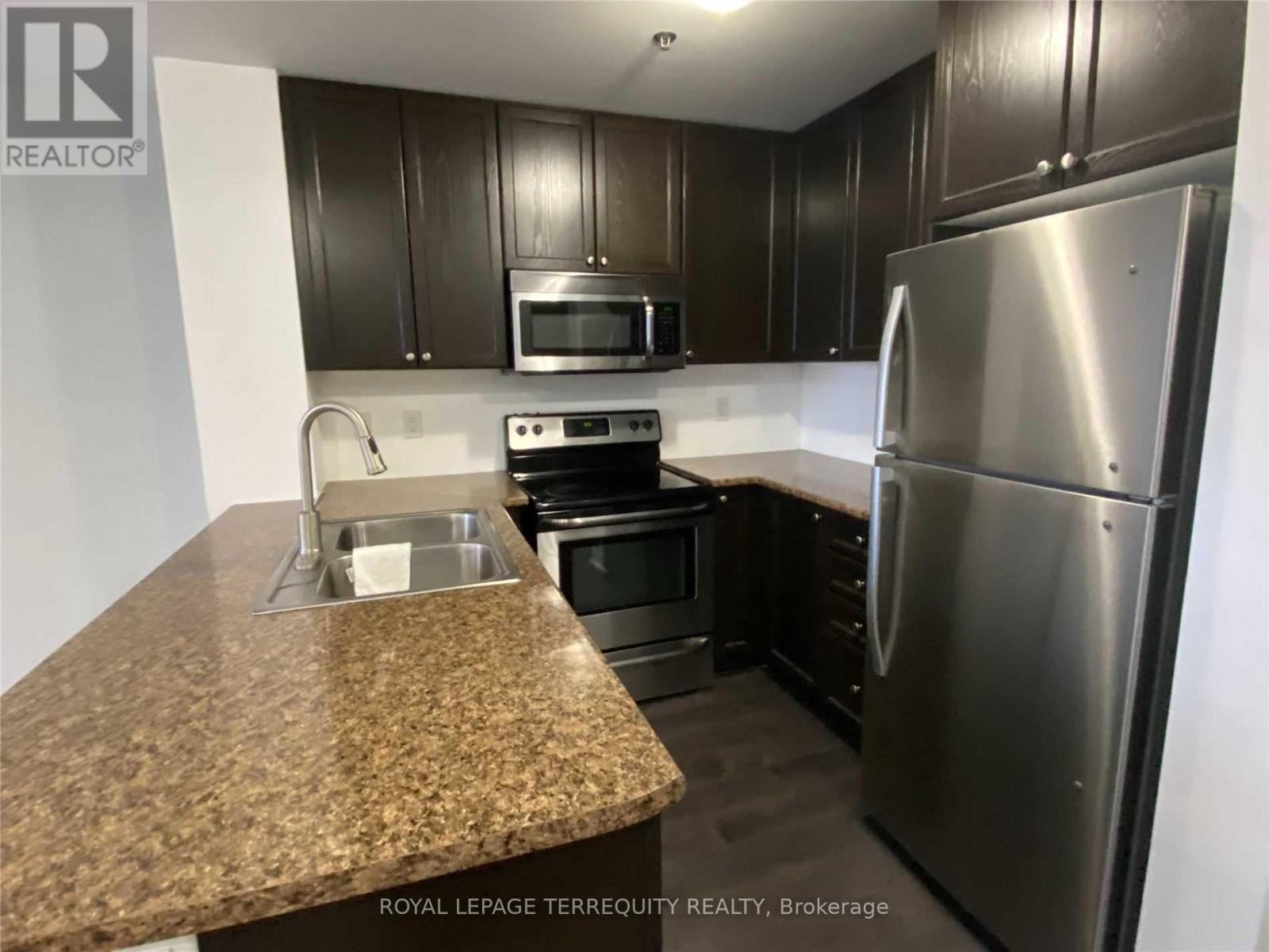 210 - 5317 Upper Middle Road, Burlington, Ontario  L7L 0G8 - Photo 10 - W12979326