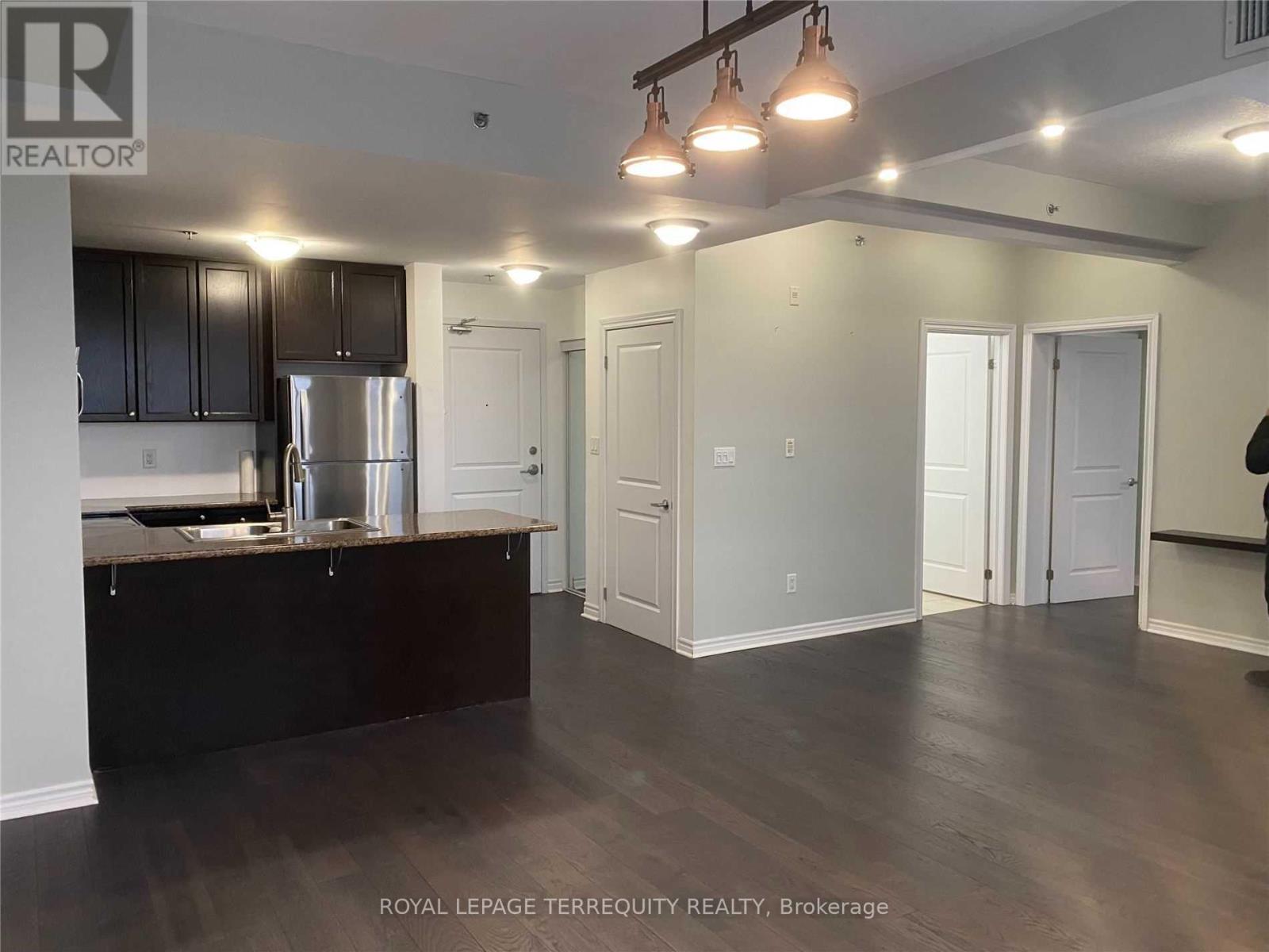 210 - 5317 Upper Middle Road, Burlington, Ontario  L7L 0G8 - Photo 11 - W12979326