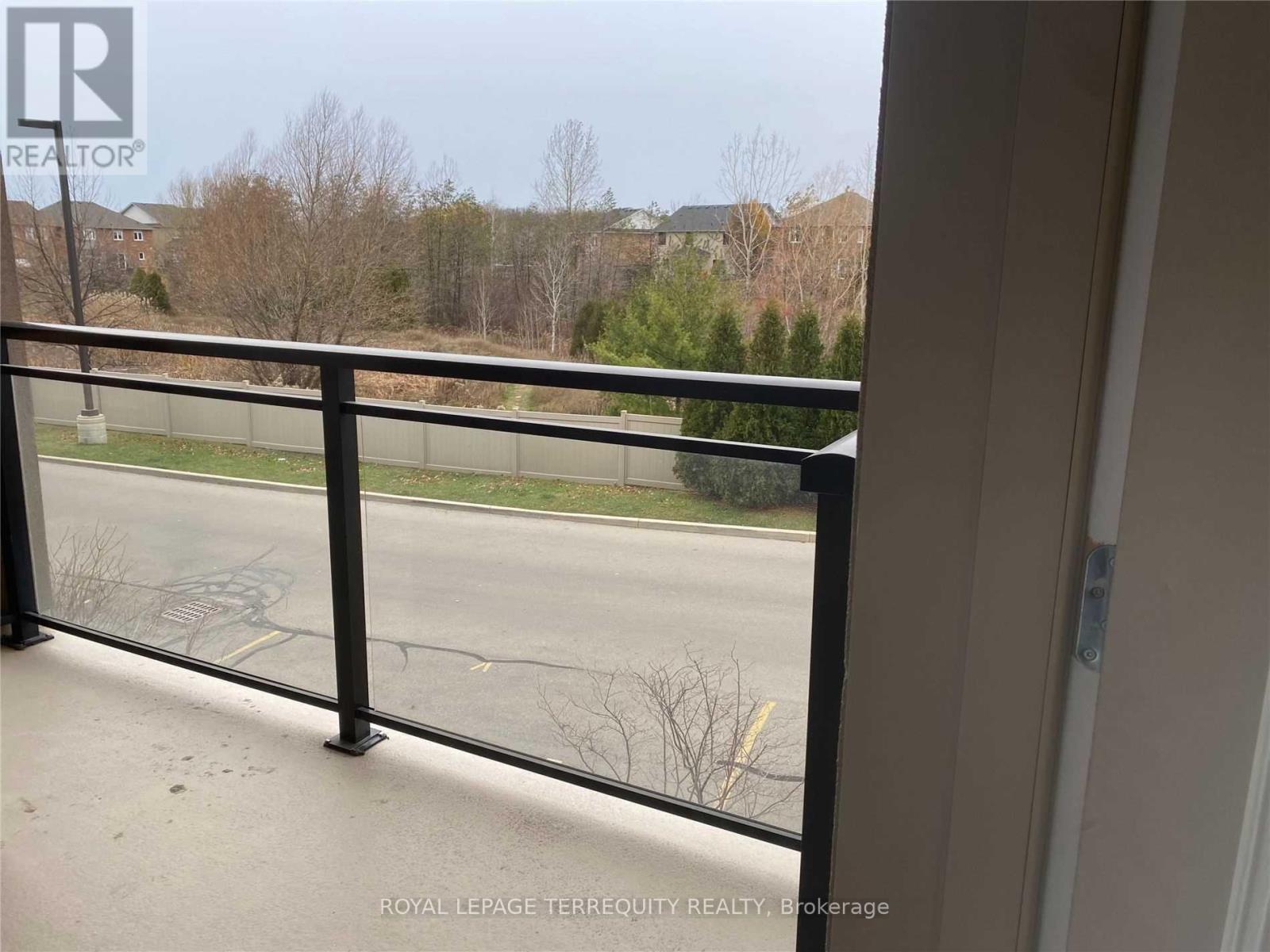 210 - 5317 Upper Middle Road, Burlington, Ontario  L7L 0G8 - Photo 14 - W12979326