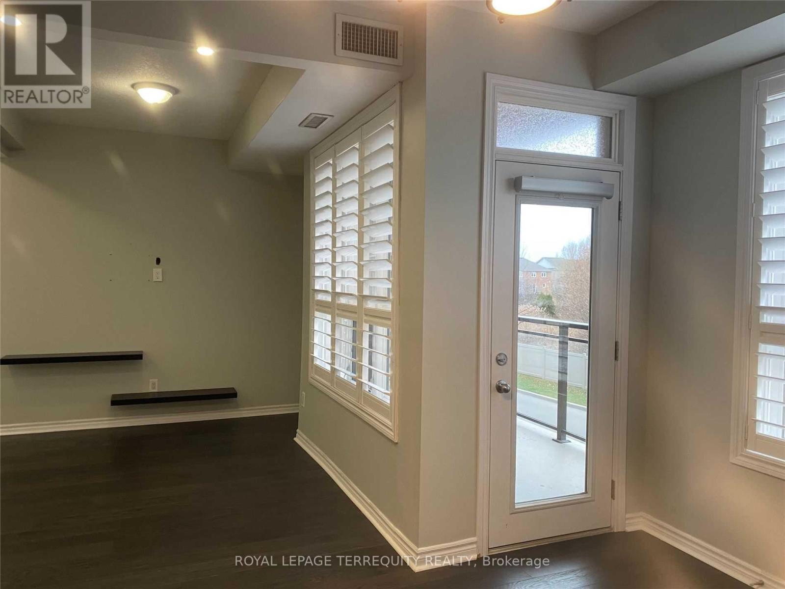 210 - 5317 Upper Middle Road, Burlington, Ontario  L7L 0G8 - Photo 15 - W12979326