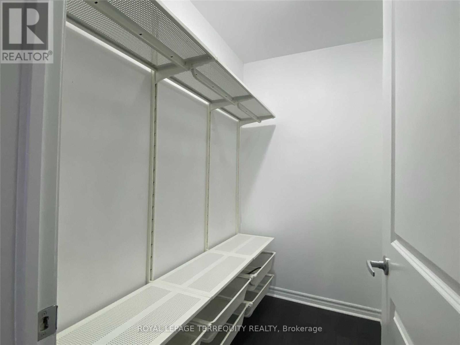 210 - 5317 Upper Middle Road, Burlington, Ontario  L7L 0G8 - Photo 18 - W12979326