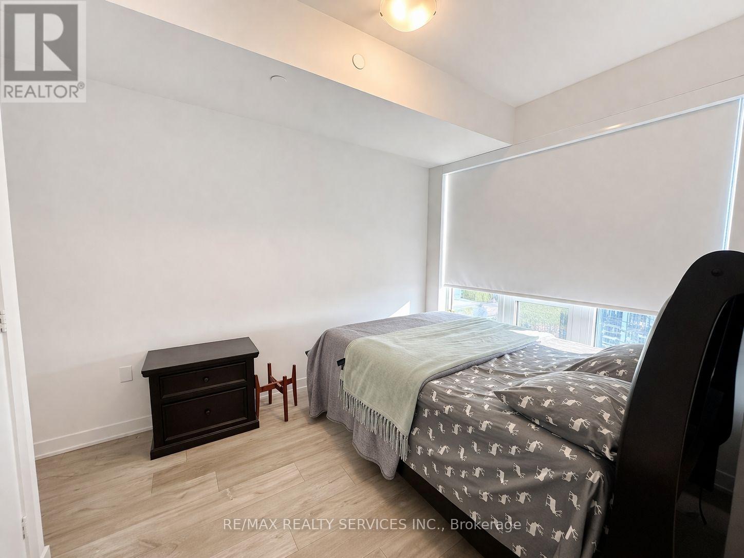 1706 - 4675 Metcalfe Avenue, Mississauga, Ontario  L5M 0Z8 - Photo 7 - W12979344