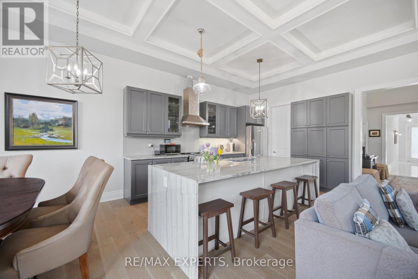 22 Kipling Grove Court, Toronto, Ontario  M9B 0C6 - Photo 15 - W12979376