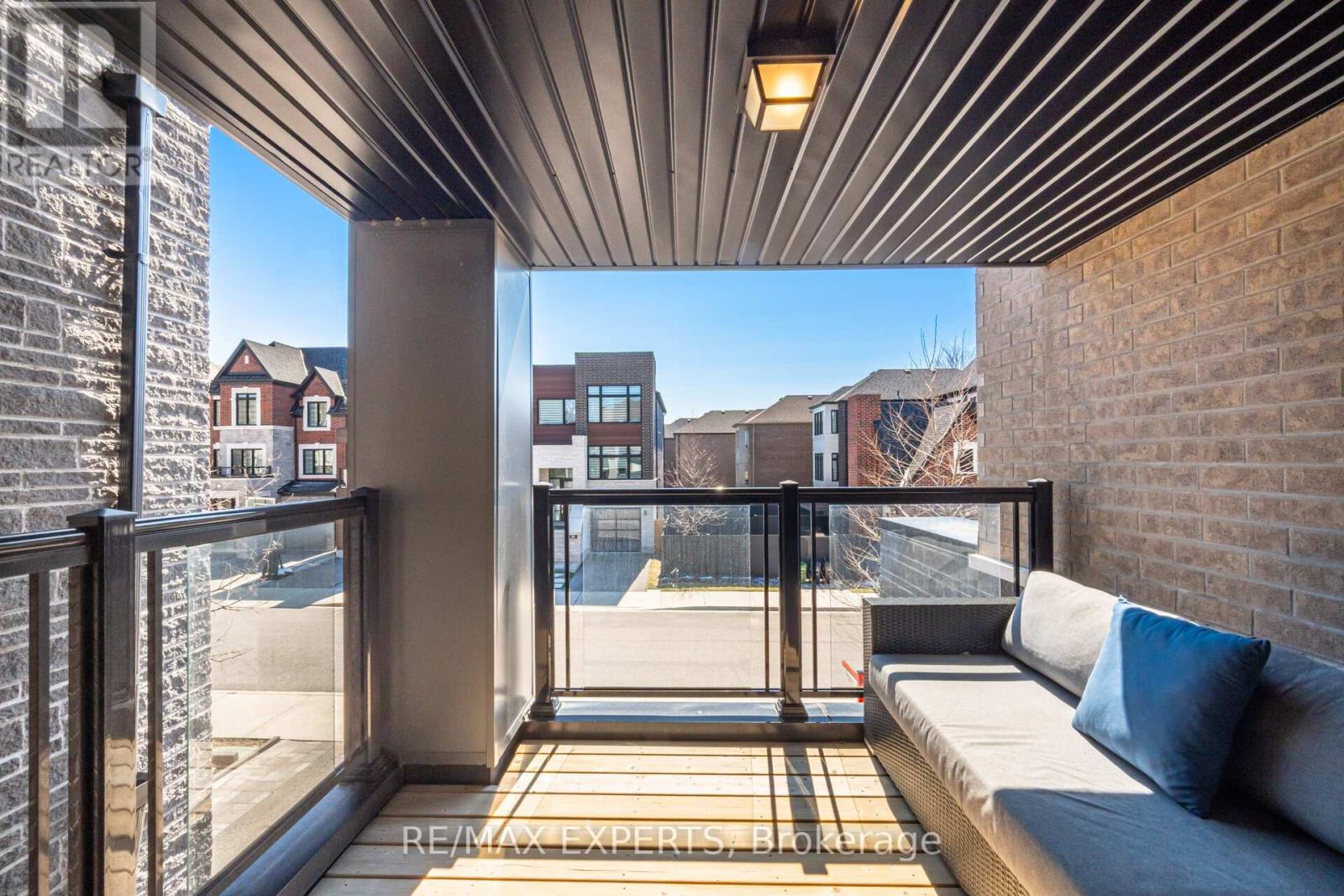 22 Kipling Grove Court, Toronto, Ontario  M9B 0C6 - Photo 38 - W12979376