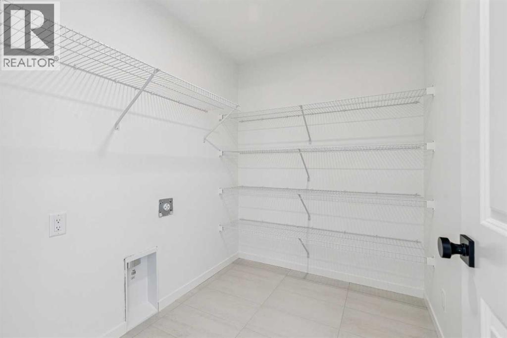 208 Southborough Common, Cochrane, Alberta  T4C 3J5 - Photo 38 - A2290815