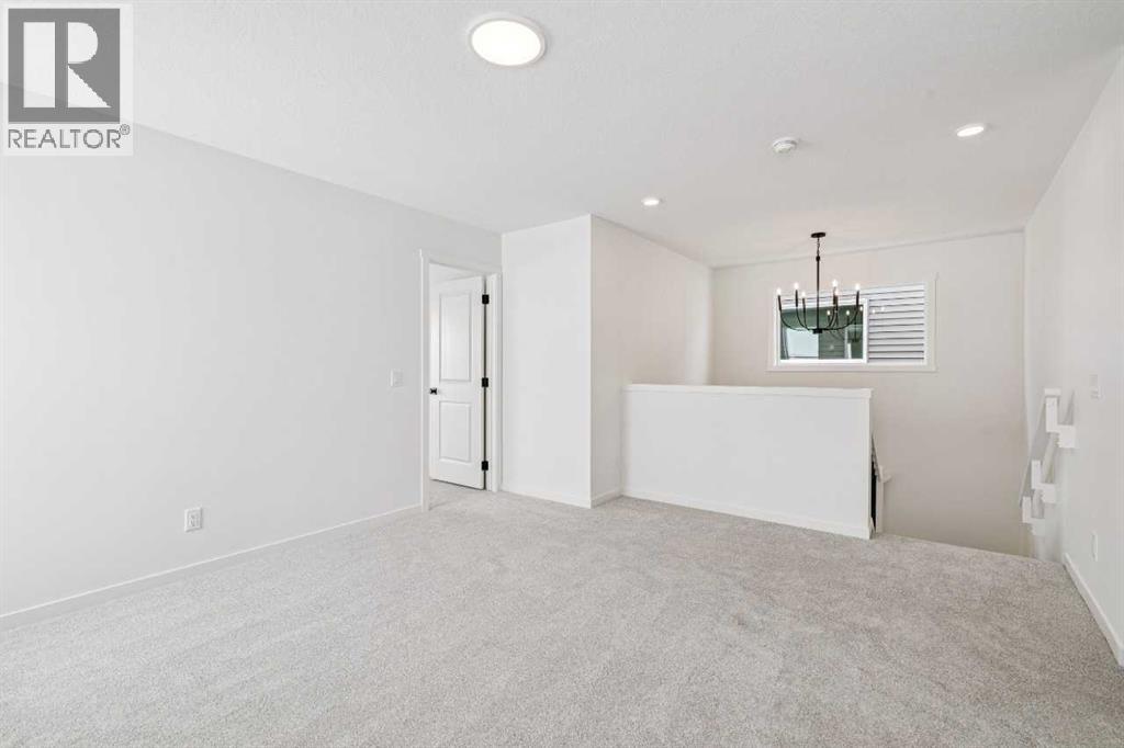 208 Southborough Common, Cochrane, Alberta  T4C 3J5 - Photo 21 - A2290815