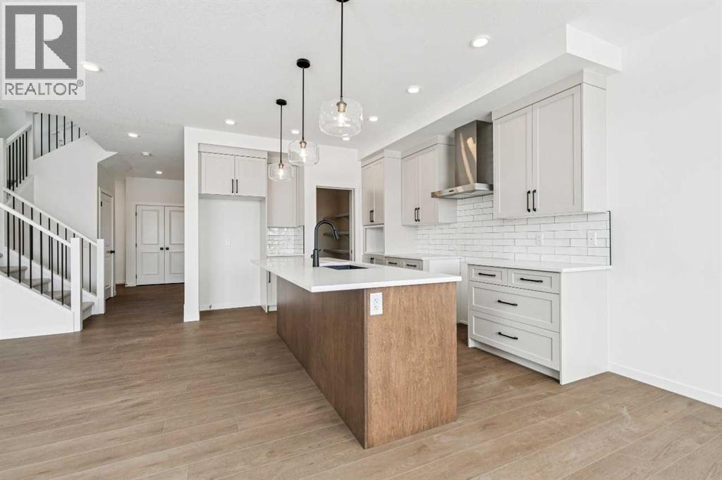 208 Southborough Common, Cochrane, Alberta  T4C 3J5 - Photo 10 - A2290815