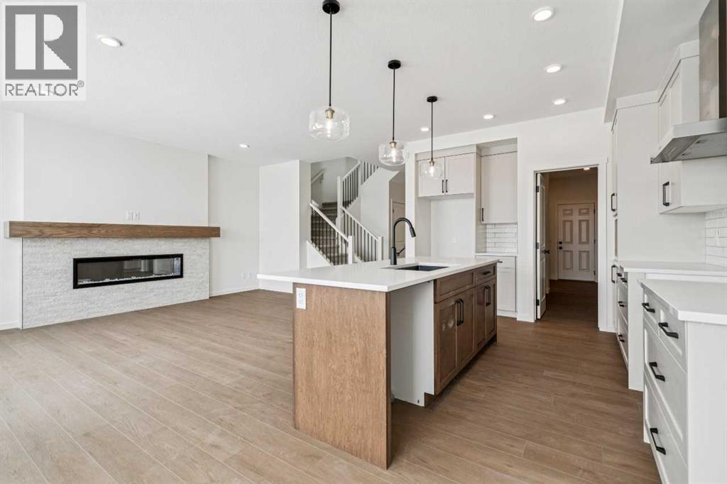 208 Southborough Common, Cochrane, Alberta  T4C 3J5 - Photo 11 - A2290815