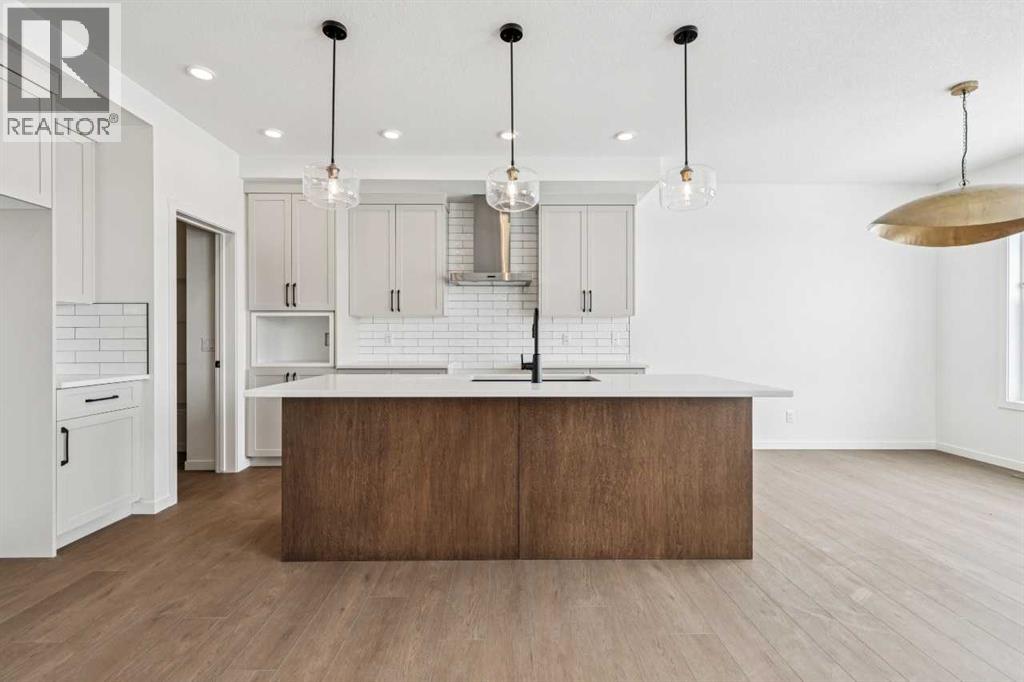 208 Southborough Common, Cochrane, Alberta  T4C 3J5 - Photo 9 - A2290815