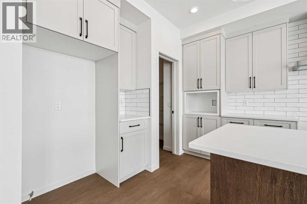 208 Southborough Common, Cochrane, Alberta  T4C 3J5 - Photo 13 - A2290815