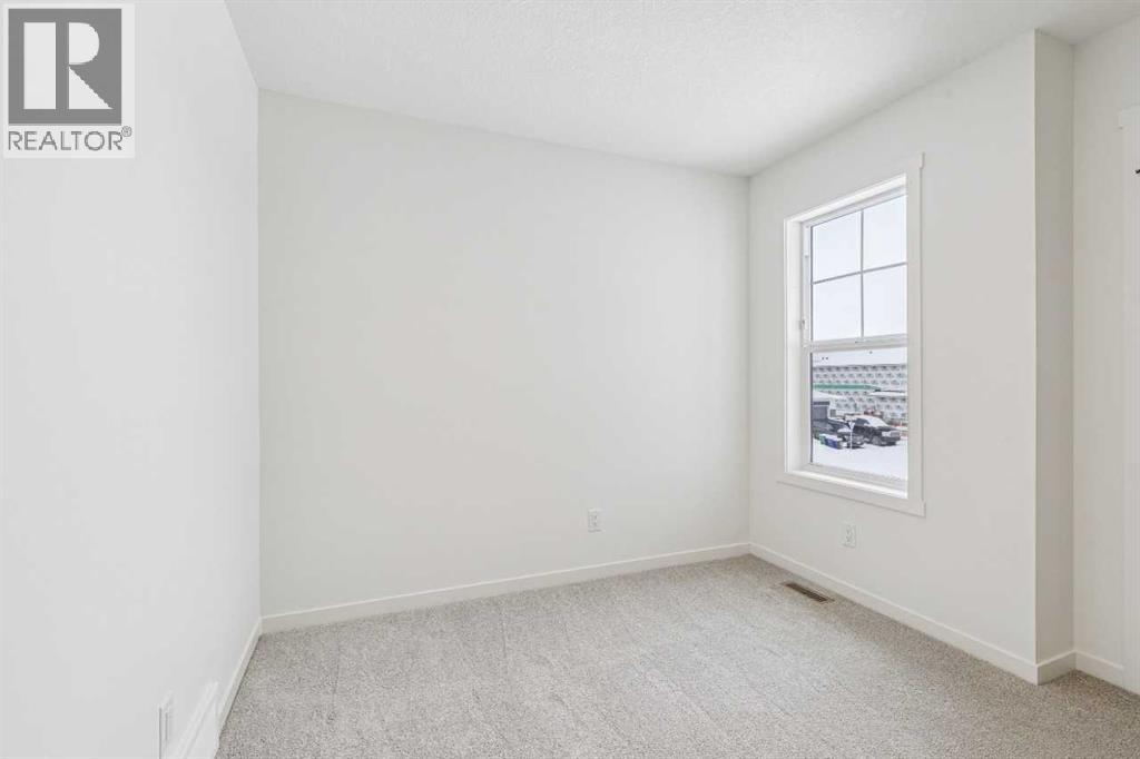 208 Southborough Common, Cochrane, Alberta  T4C 3J5 - Photo 36 - A2290815