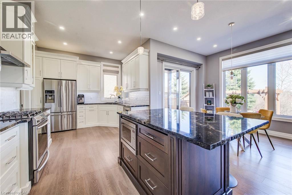 831 Copper Ridge Drive, Waterloo, Ontario  N2K 0B5 - Photo 16 - 40816079