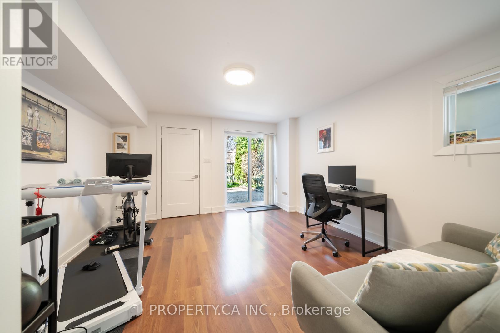 340 Lauder Avenue, Toronto, Ontario  M6E 3H8 - Photo 28 - C12979302