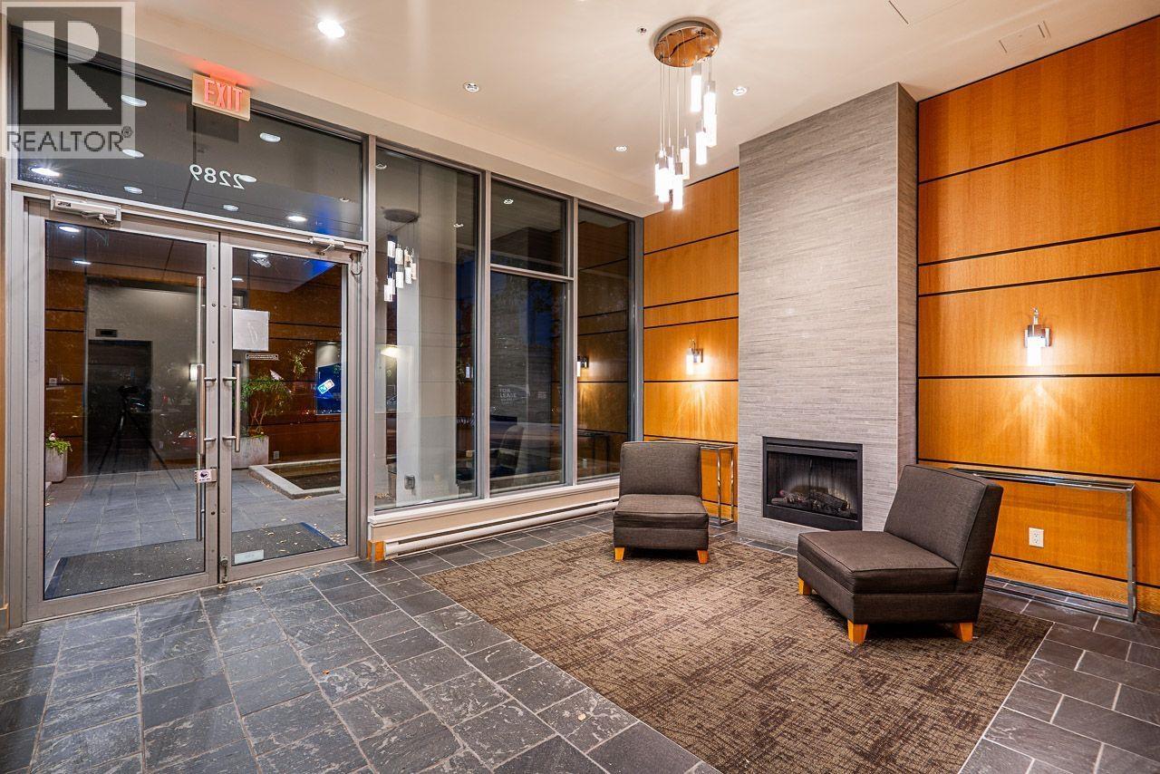 2903 2289 Yukon Crescent, Burnaby, British Columbia  V5C 0B2 - Photo 3 - R3108502