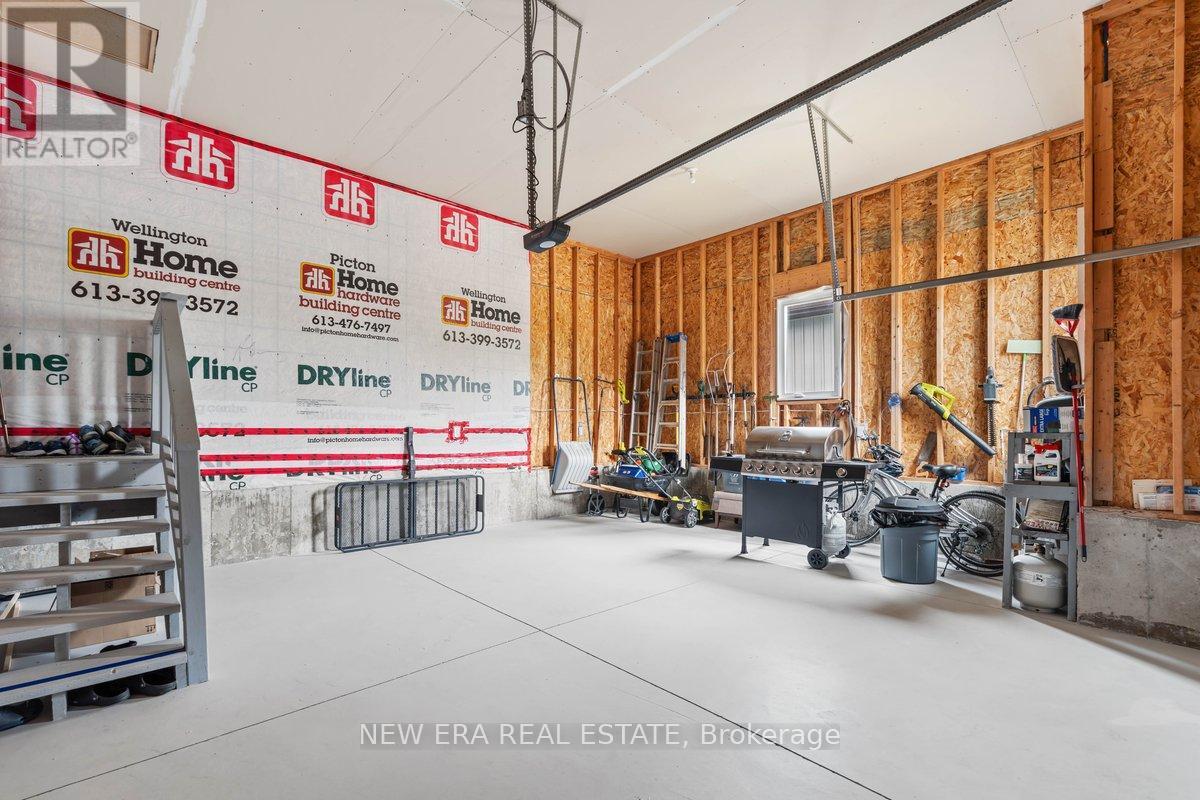 17 Dorchester Drive, Prince Edward County, Ontario  K0K 3L0 - Photo 27 - X12979258