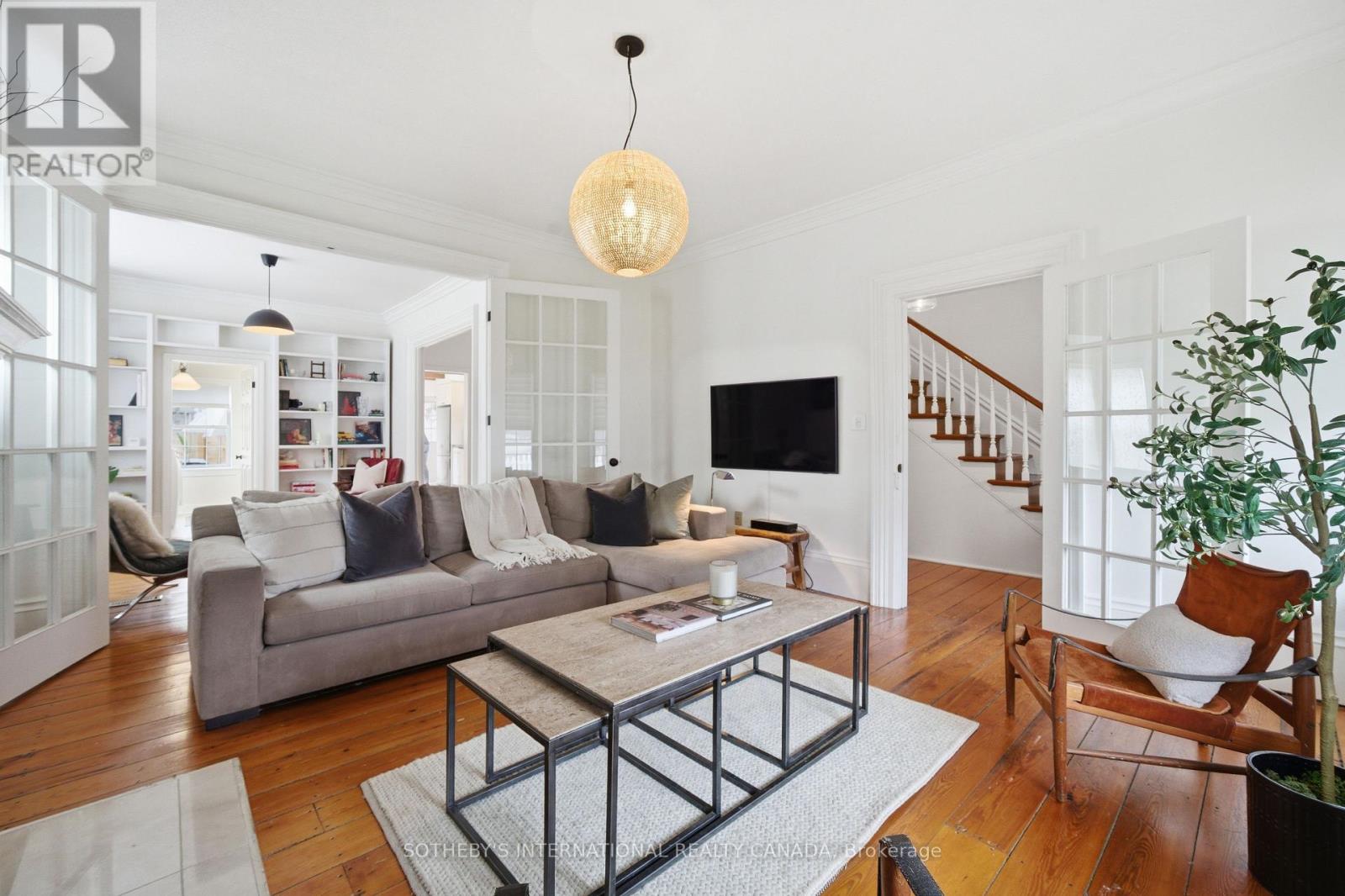 35 Lake Street, Prince Edward County (Picton Ward), Ontario  K0K 2T0 - Photo 10 - X12979284