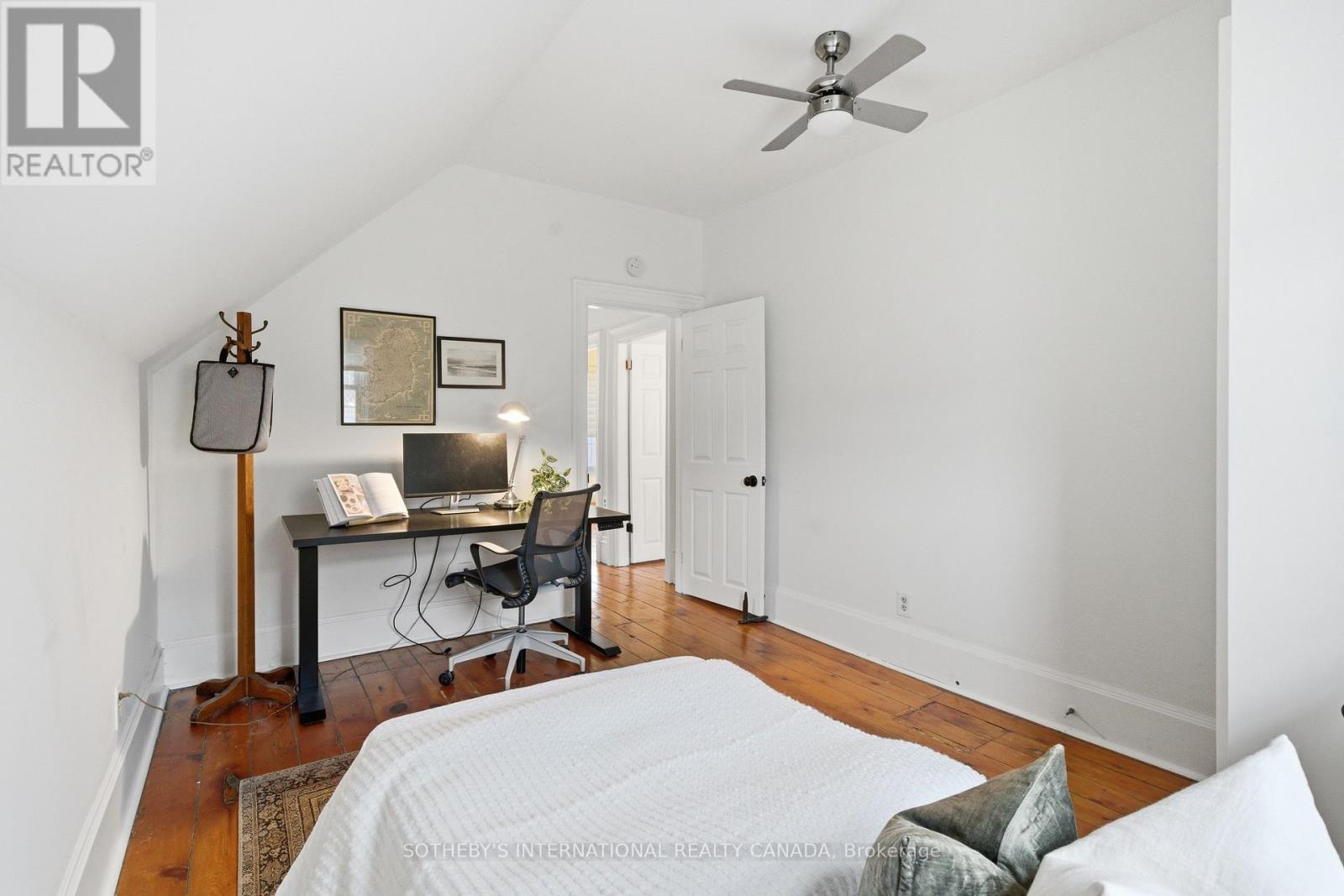 35 Lake Street, Prince Edward County (Picton Ward), Ontario  K0K 2T0 - Photo 20 - X12979284