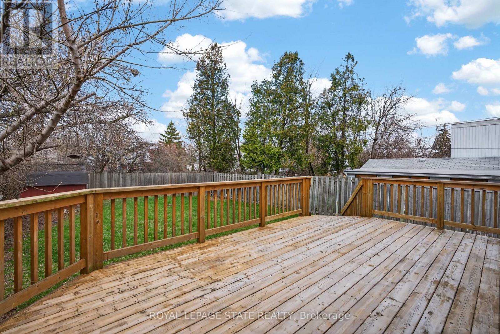 663 Tate Avenue, Hamilton, Ontario  L8H 6L5 - Photo 47 - X12979334