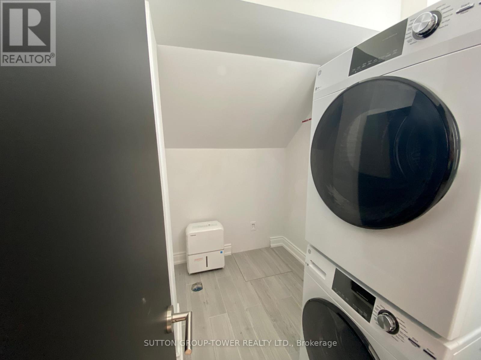 Unit 1 - 2036 Davenport Road, Toronto, Ontario  M6N 1C6 - Photo 14 - W12671744