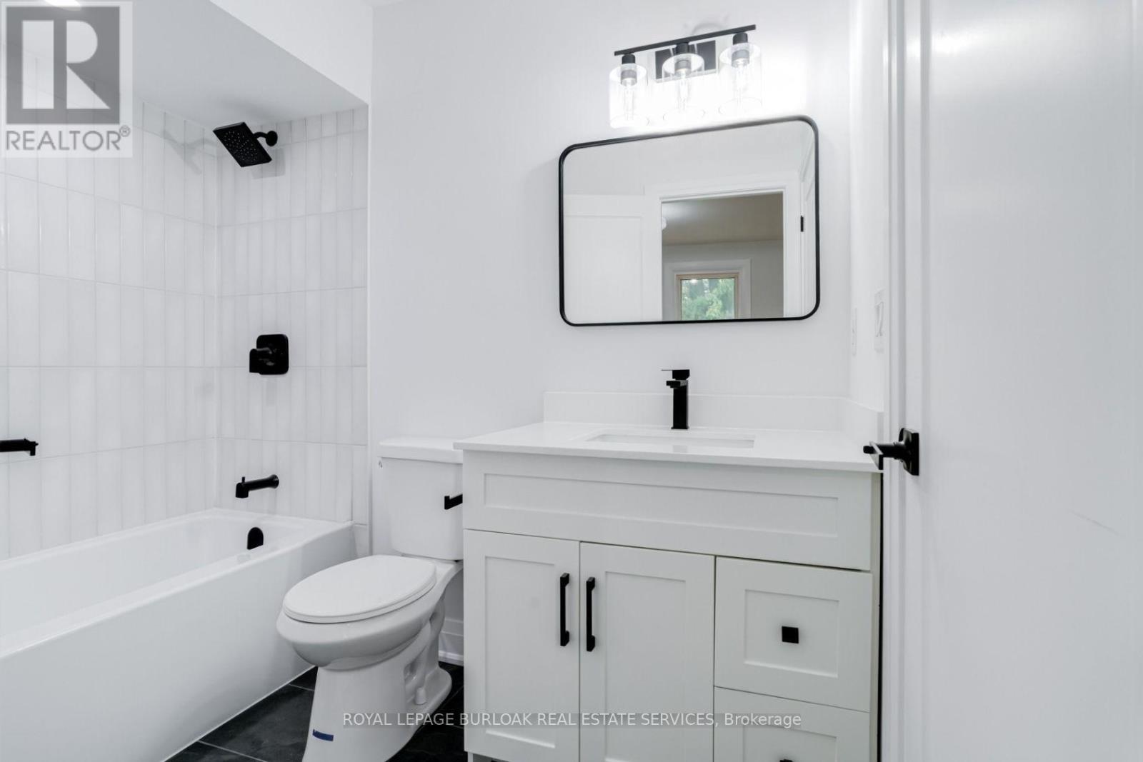 4 - 5475 Lakeshore Road, Burlington, Ontario  L7L 1E1 - Photo 15 - W12676898